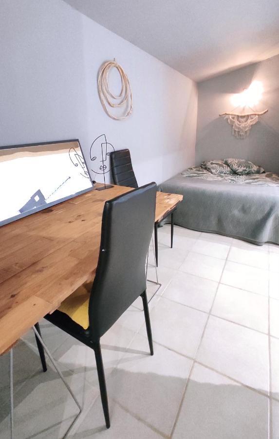 Appartement et son jardinet au coeur du vignoble Barsac  Extérieur photo
